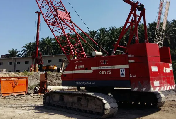 Fuwa QUY75 crawler crane, 75 tonne capacity in the Pertama Crane fleet