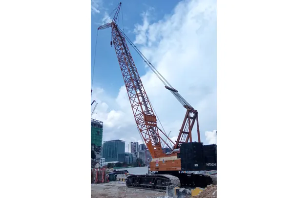 Hitachi KH850-III crawler crane, 150 tonne capacity in the Pertama Crane fleet