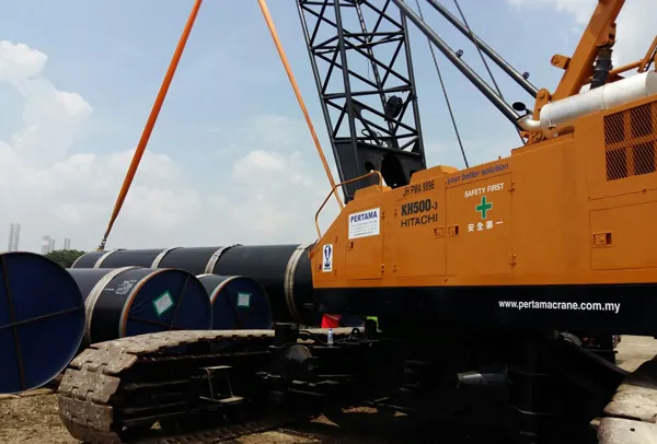 Hitachi KH500-III crawler tower crane, 100 tonne capacity in the Pertama Crane fleet