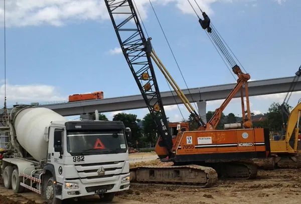 Kobelco 7055 crawler tower crane, 55 tonne capacity in the Pertama Crane fleet