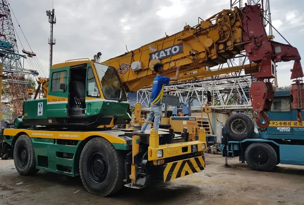 Kato KR22H-2 rough terrain crane, 22 tonne capacity in the Pertama Crane fleet